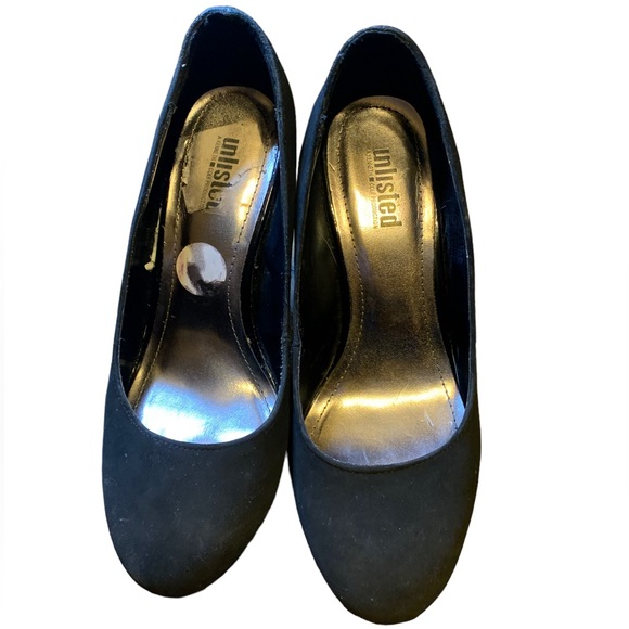 Unlisted by Kenneth Cole Women's Closed Toe Heels. EUC - Picture 2 of 6